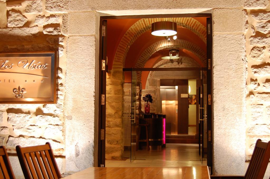 Hotel Los Usias Dos Torres Bagian luar foto